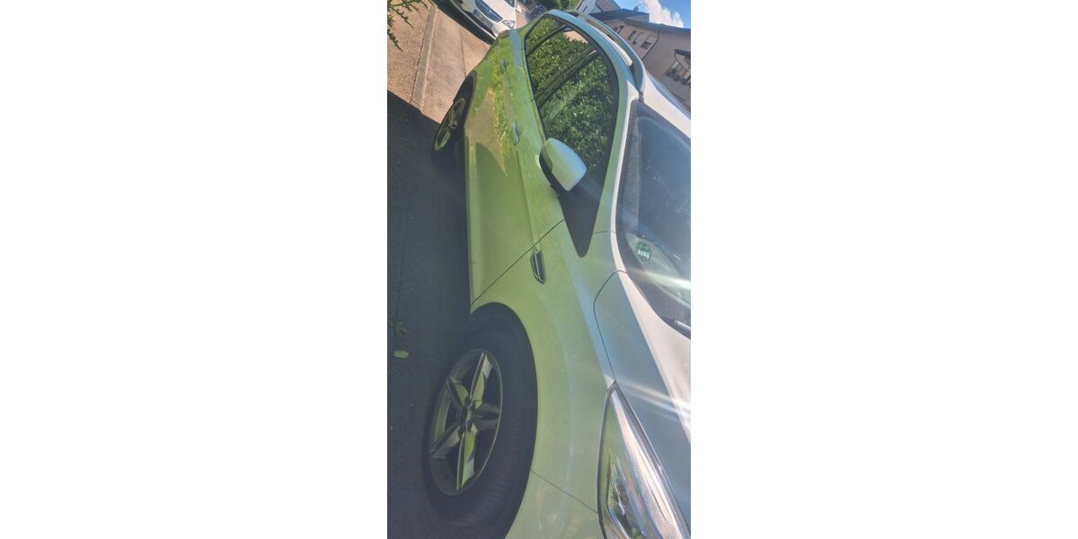 Ford Kuga 148.000 km 12.500 &euro; Leingarten 74211