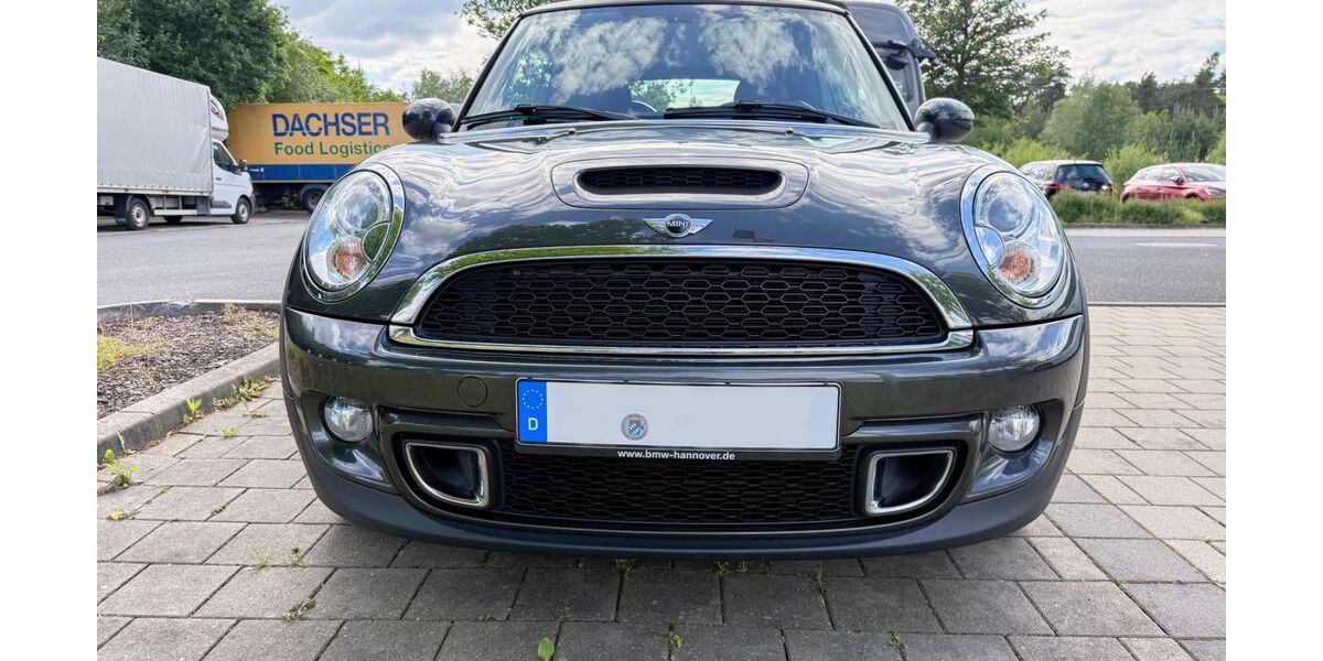Mini Cooper S Cabrio 128.400 km 10.990 &euro; Rückersdorf 90607