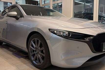 Mazda 3 38.919 km 21.450 &euro; Hamburg 22761