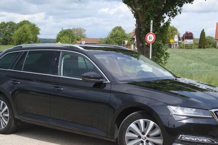 Skoda Superb 97.086 km 24.900 &euro; Pommersfelden 96178