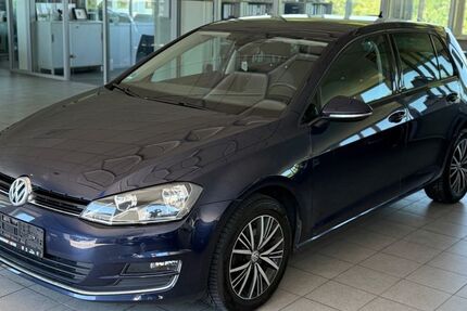 VW Golf 120.000 km 9.999 &euro; Niestetal 34266