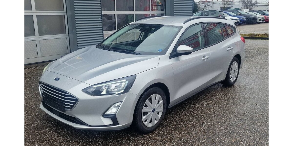 Ford Focus 1.0 EcoBoot Trend 52.000 km 14.799 &euro; Landau 76829