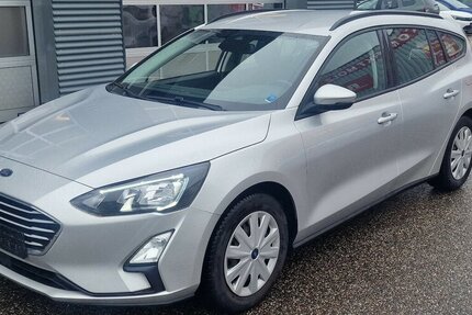 Ford Focus 1.0 EcoBoot Trend 52.000 km 14.998 &euro; Landau 76829