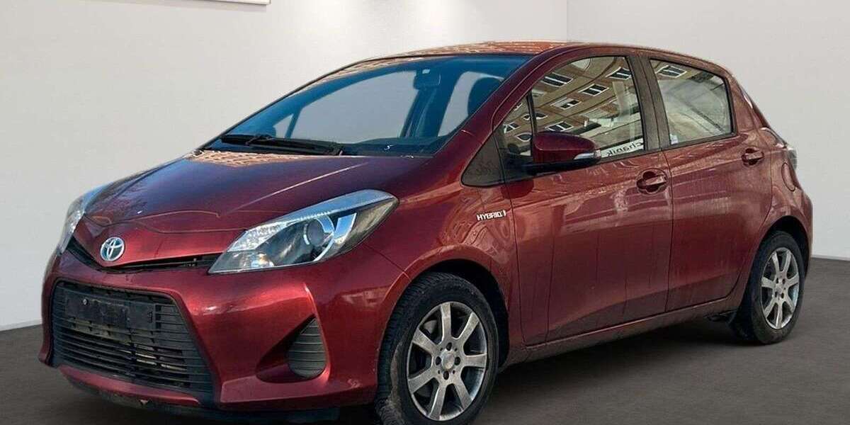 Toyota Yaris 148.378 km 6.999 &euro; Berlin 12681