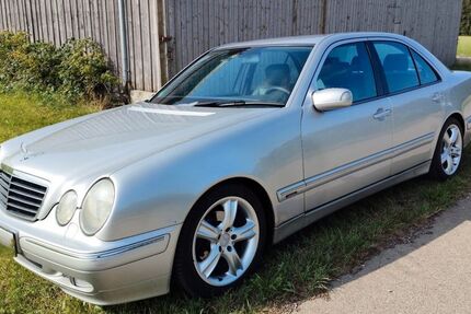 Mercedes-Benz E 200 182.000 km 3.650 &euro; Ottobeuren 87724