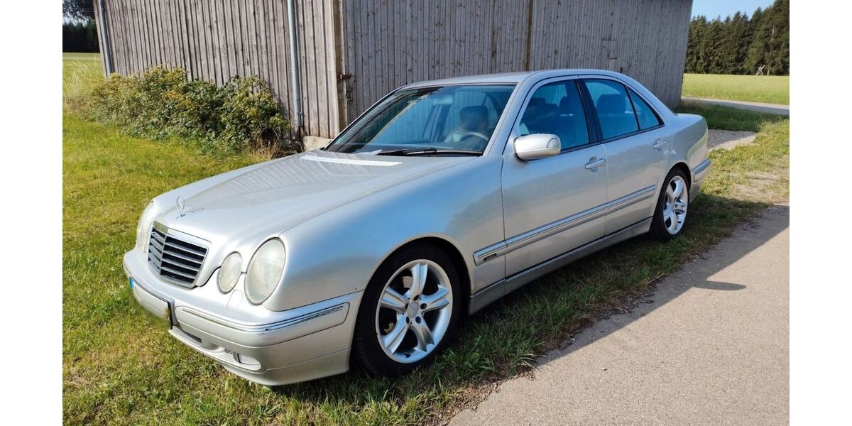 Mercedes-Benz E 200 182.000 km 3.650 &euro; Ottobeuren 87724