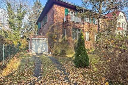 Haus zum Kaufen in Berlin 1.500.000 € 220 m² 7 zimmer