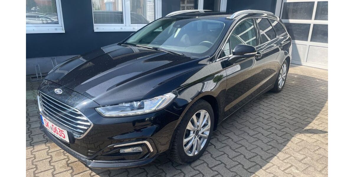 Ford Mondeo 64.998 km 22.699 &euro; Leuna 06237