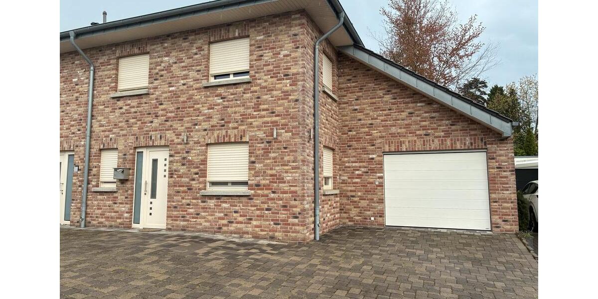 Doppelhaushälfte Emmerich am Rhein - 4 Zimmer, 100 m&sup2;, 449.800&euro; | Angebot:26214357