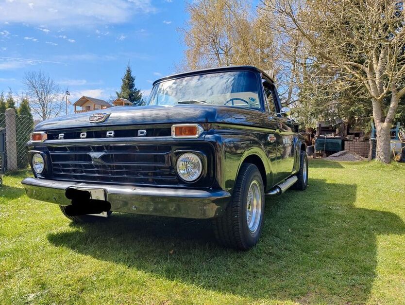 F 100