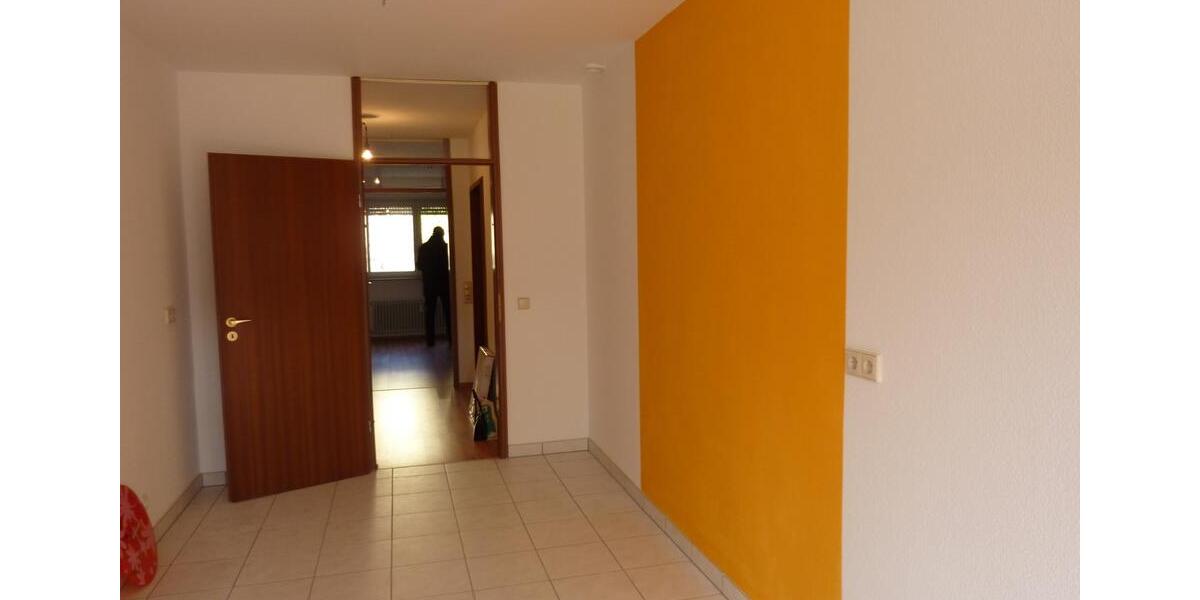 Erdgeschoßwohnung Mannheim Fahrlach - 3 Zimmer, 82 m&sup2;, 270.000&euro; | Angebot:25995994