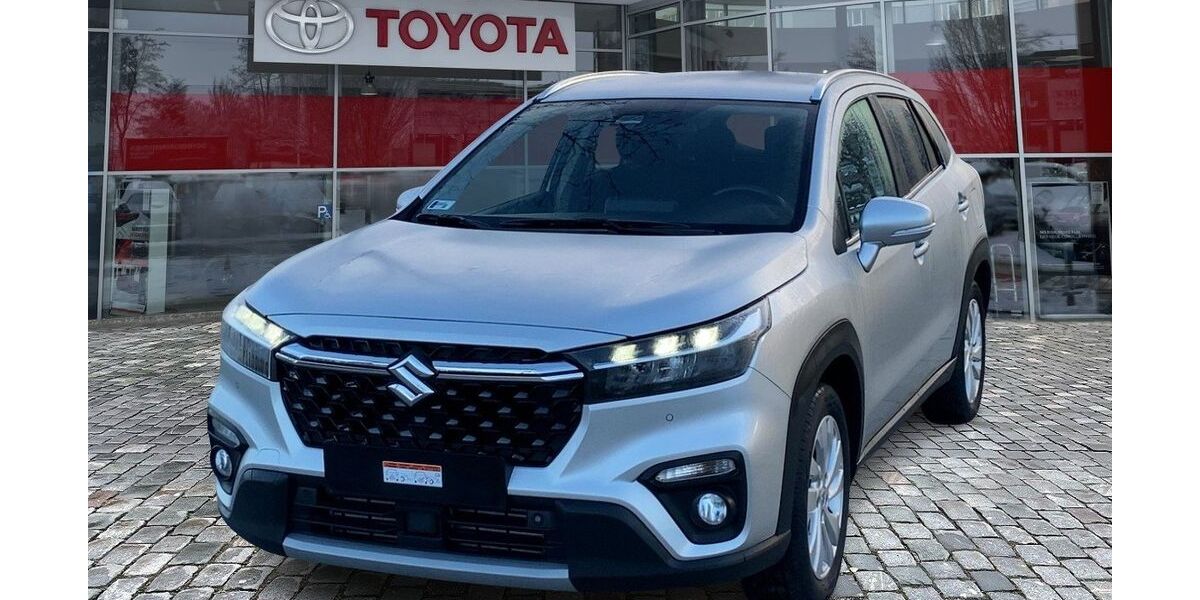 Suzuki (SX4) S-Cross 76.977 km 16.890 &euro; München 80687