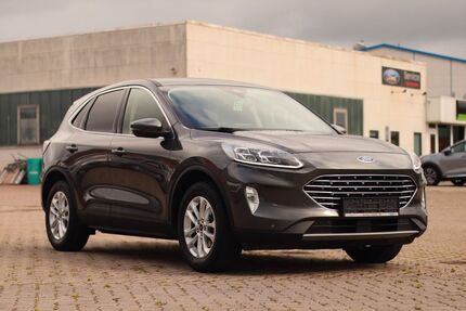 Ford Kuga 121.500 km 17.705 &euro; Eutin 23701