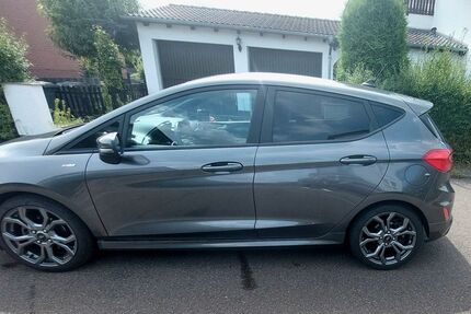Ford Fiesta 105.000 km 9.900 &euro; Grolsheim 55459