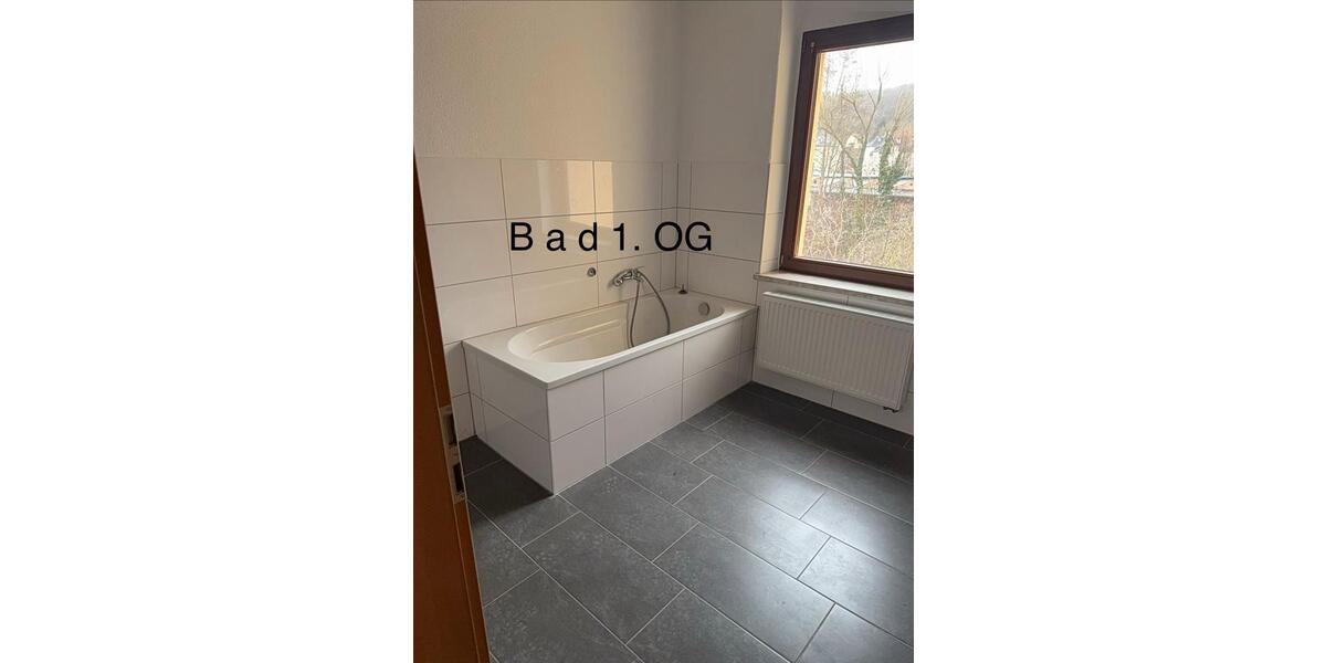 Maisonettenwohnung Weida - 5 Zimmer, 140 m&sup2;, 735&euro; | Angebot:25972170