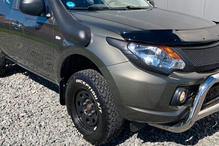 Mitsubishi L200 150.000 km 14.990 &euro; Mockrehna 04862