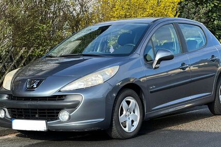 Peugeot 207 135.000 km 2.345 &euro; Rüsselsheim am Main 65428
