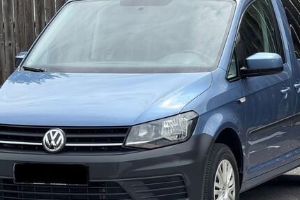VW Caddy 132.600 km 11.999 € Offenbach am Main 63075