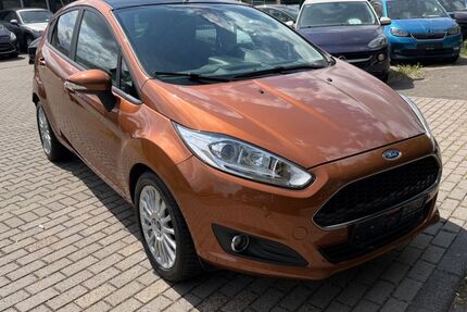 Ford Fiesta 71.500 km 8.480 &euro; XANTEN 46509