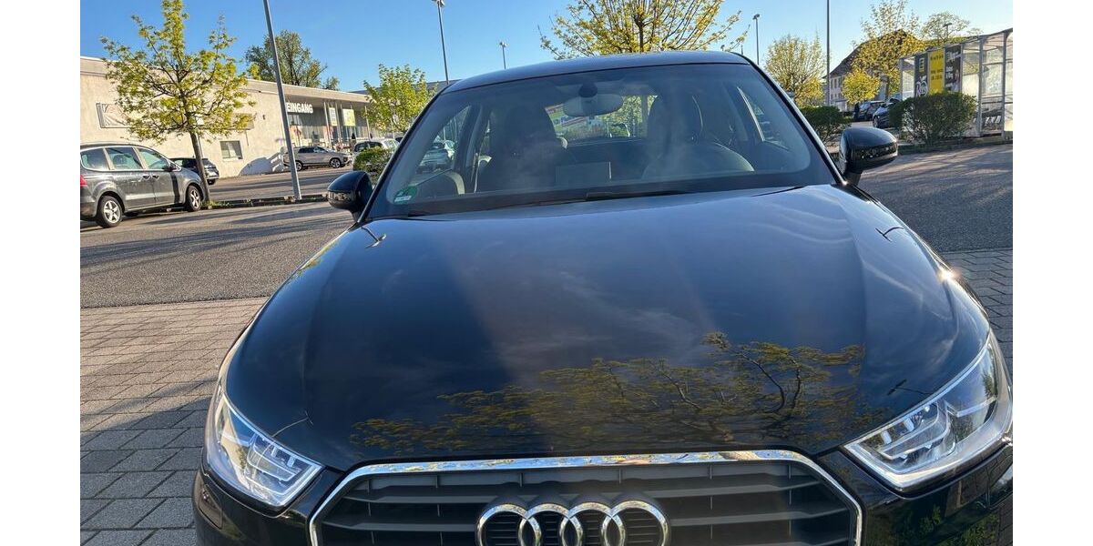 Audi A1 101.157 km 14.200 &euro; Karlsruhe 76187