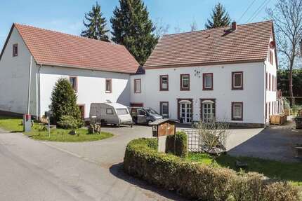 Haus Waldheim - 8 Zimmer, 180 m&sup2;, 749.900&euro; | Angebot:27117518