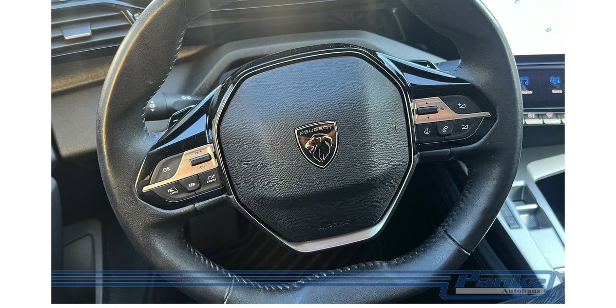 Peugeot 308 Allure EAT8*NAV*Carplay*LED*360°*Cockpit* 150.000 km 17.990 &euro; Berlin 13187