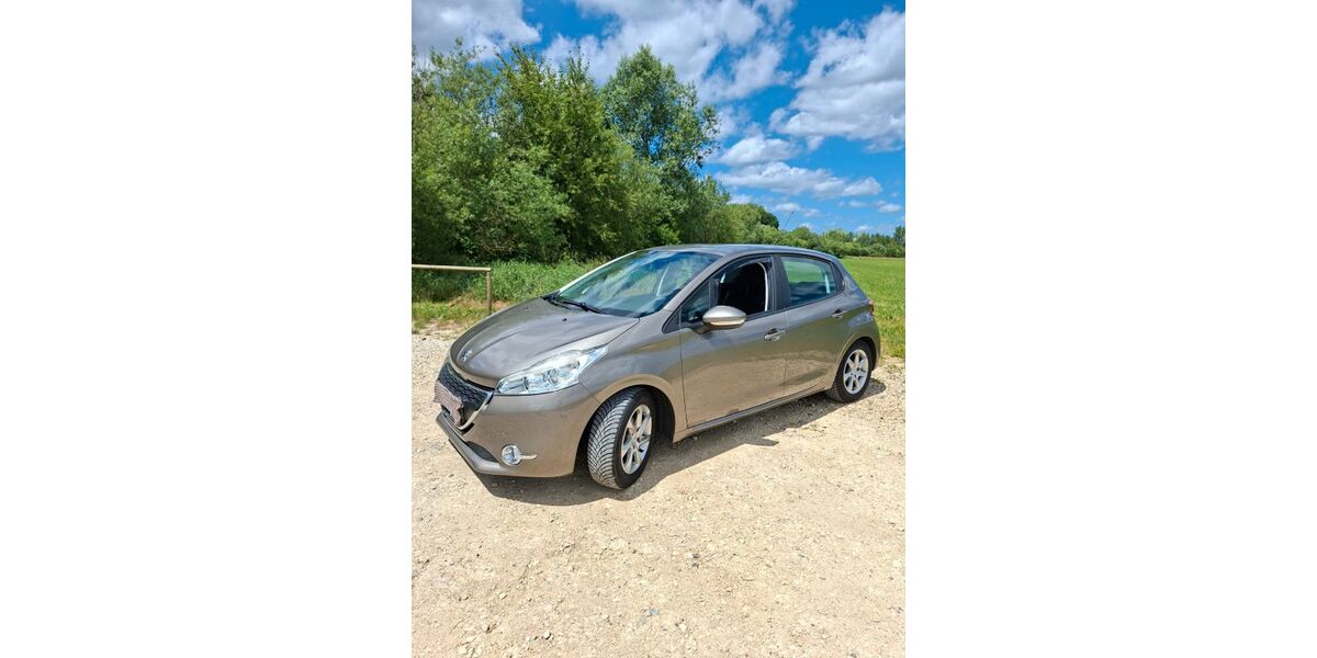 Peugeot 208 84.908 km 4.900 &euro; Aalen 73434