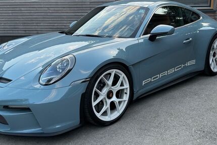 Porsche 992 3.332 km 375.000 &euro; Deensen 37627