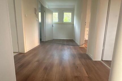 Wohnung Siegen - 2 Zimmer, 60 m&sup2;, 500&euro; | Angebot:26325992