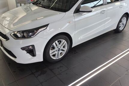 Kia ceed / Ceed 93.000 km 11.000 &euro; Krefeld 47802