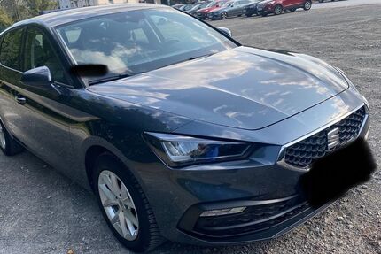 Seat Leon 110.000 km 14.600 &euro; Remscheid 42853