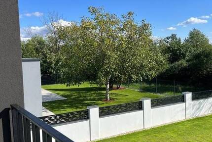 Halle-Dölau: 7.585 qm Naturgrundstück mit 2 fertigen Einfamilien-Architektenhäusern 9 zimmer