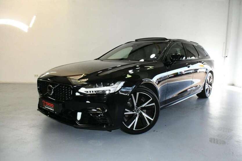 Volvo V90 24.200 km 38.480 € Waldshut-Tiengen 79761