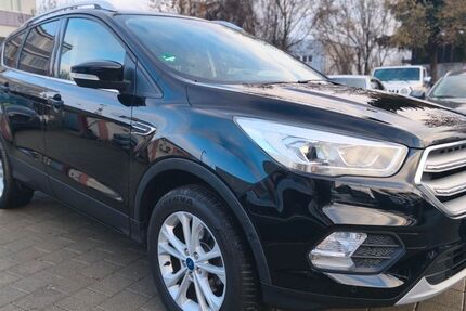 Ford Kuga 108.450 km 10.499 &euro; Fellbach 70736