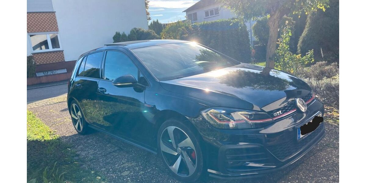 VW Golf 59.000 km 20.300 &euro; Forst 67147