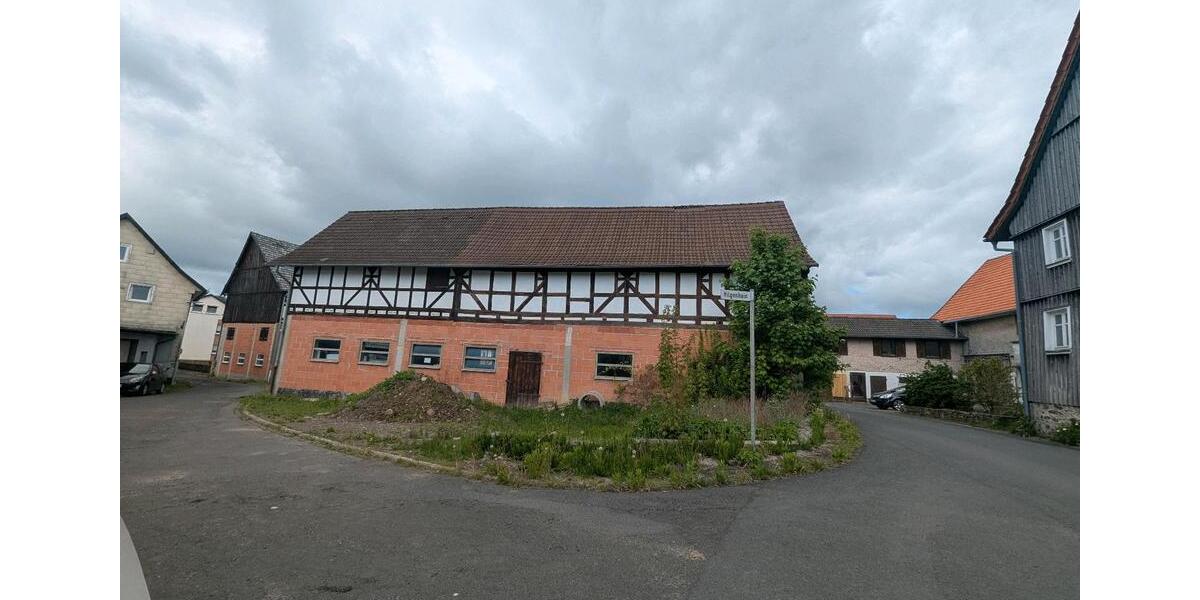 Bauernhaus, Landhaus Alsfeld - 12 Zimmer, 210 m&sup2;, 149.000&euro; | Angebot:23082664
