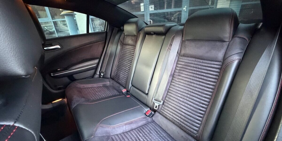 Dodge Charger 5.7 V8 HEMI R/T SRT 107.700 km 24.999 &euro; Rudolstadt 07407