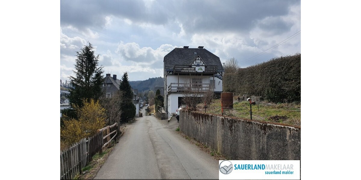 Mehrfamilienhaus aufgeteilt in 3 Wohnungen in Schwalefeld - Mehrfamilienhaus, Wohnhaus Willingen-Schwalefeld Schwalefeld | Angebot:7587765