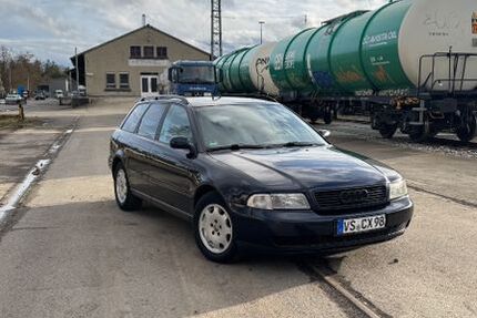 Audi A4 225.000 km 2.400 &euro; Brigachtal 78086