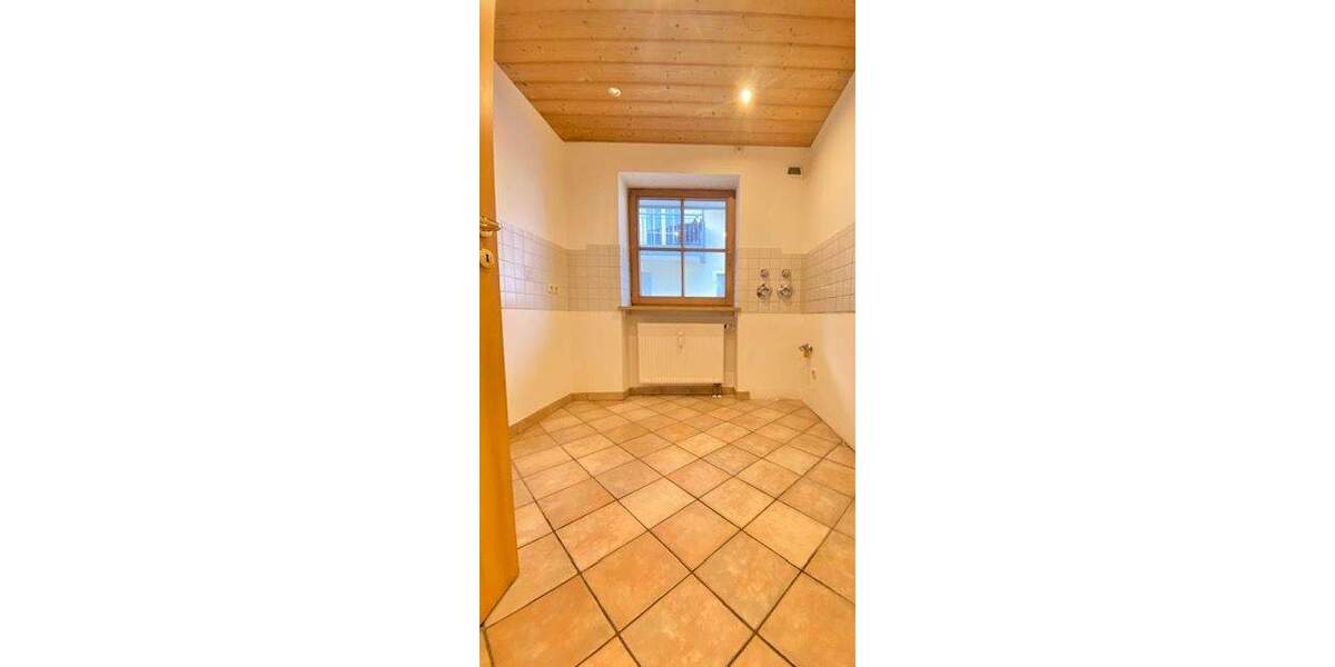 Etagenwohnung Piding Mauthausen - 2 Zimmer, 63 m&sup2;, 650&euro; | Angebot:25524619