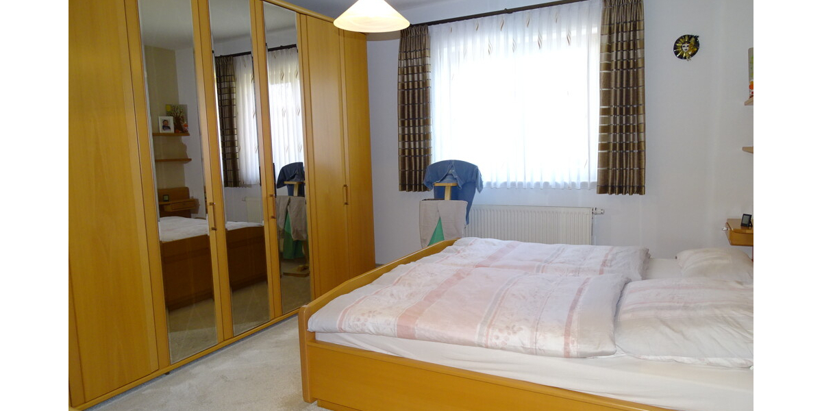 Wohnglück für Familien- Neuwertiges Einfamilienhaus mit Einliegerwohnung 7 zimmer