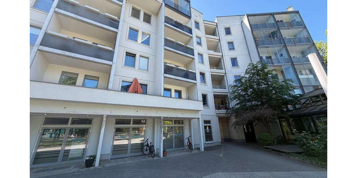 Etagenwohnung Dresden Neustadt - 2 Zimmer, 74 m&sup2;, 600&euro; | Angebot:26847586