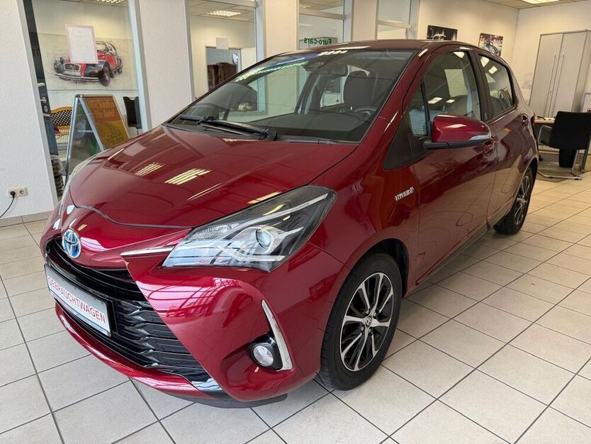 Yaris