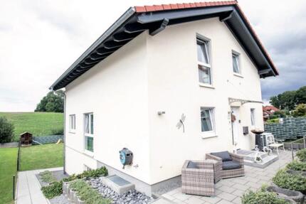 Großzügiges freistehendes EFH ca. 194qm Wfl., 8 Zimmer zimmer