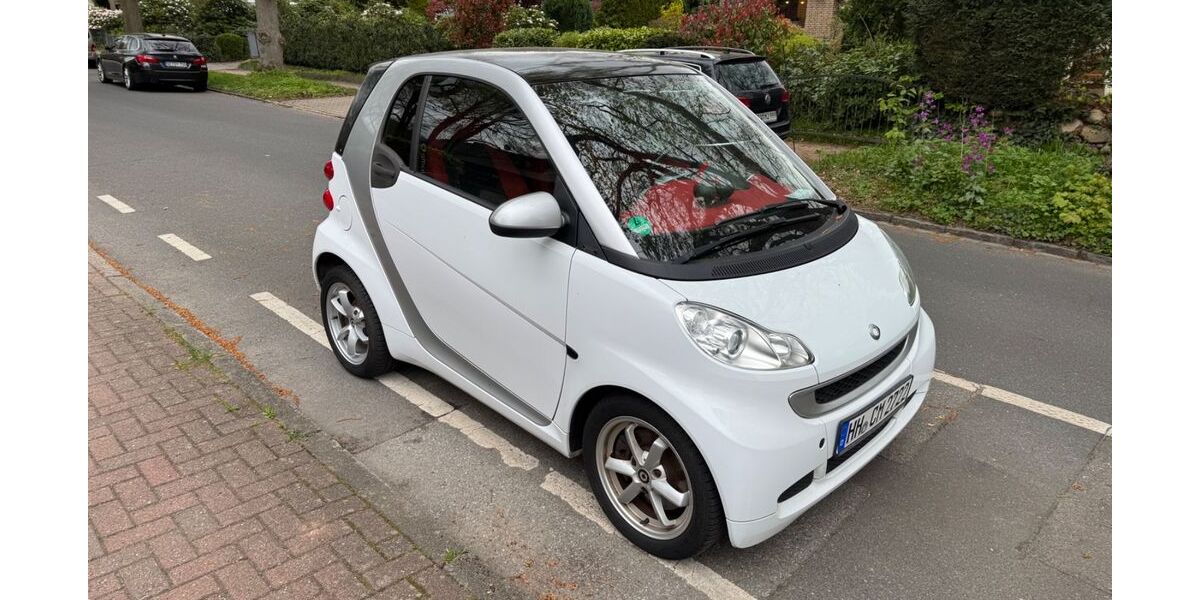 Smart ForTwo 128.000 km 4.100 &euro; Hamburg 22547