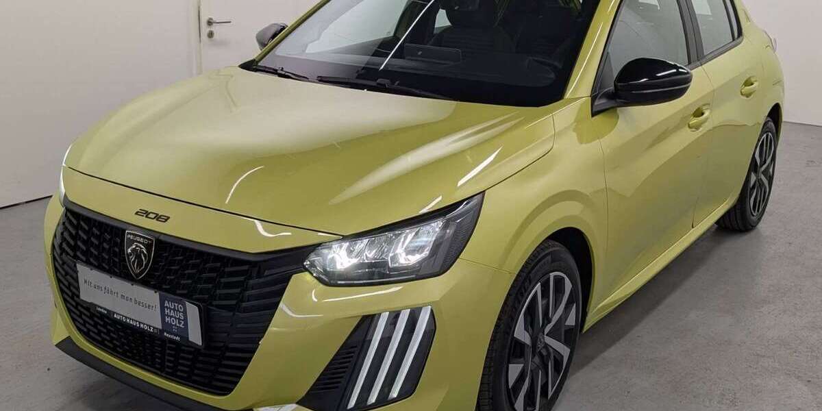 Peugeot 208 12.200 km 14.650 &euro; Neustadt an der Weinstrasse 67433