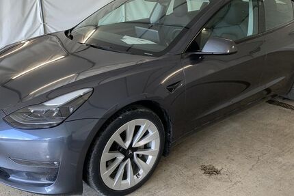 Tesla Model 3 71.220 km 29.980 &euro; Steinbach-Hallenberg OT Herges-Hallenberg 98587