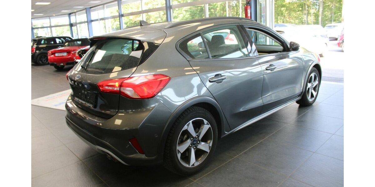 Ford Focus 1.0 EcoBoost Active 97.761 km 11.980 &euro; Euskirchen 53881