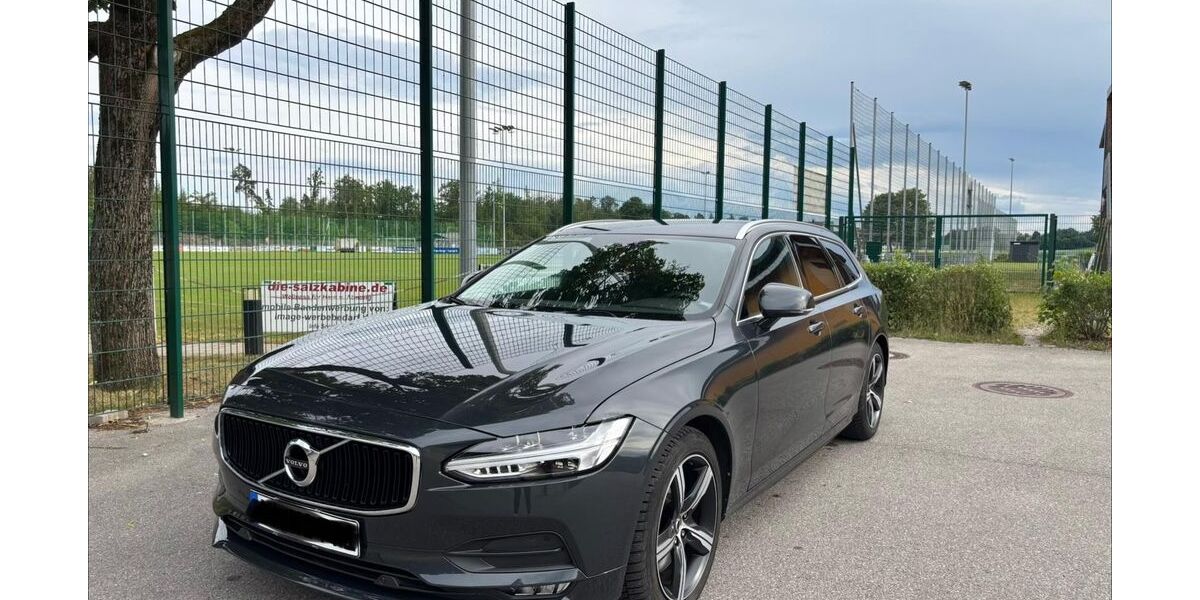 Volvo V90 73.900 km 24.990 &euro; Neuötting 84524