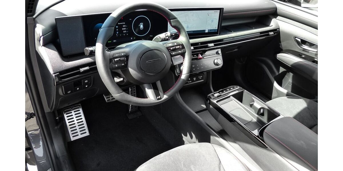 Hyundai TUCSON 5.000 km 42.950 € Köln 50825